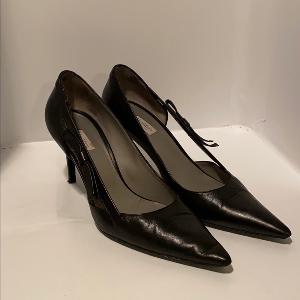 Max Mara heels size 40 (run small)